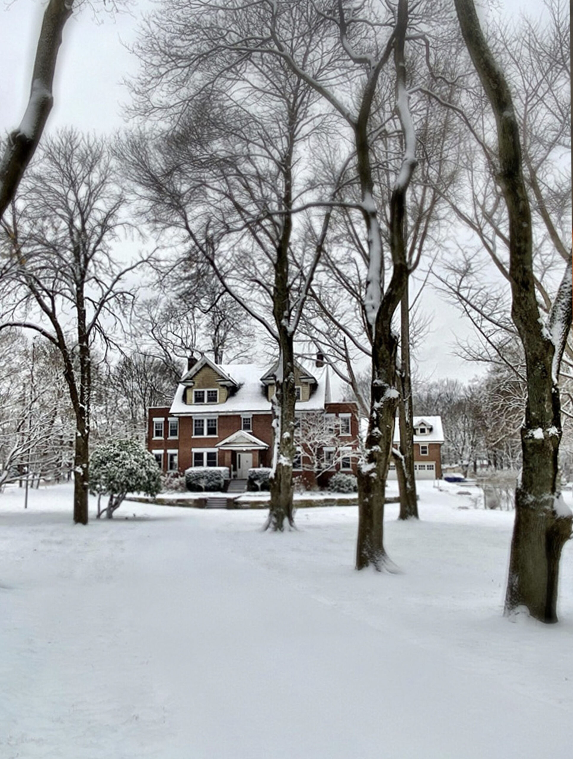 Christmas in the Mansion